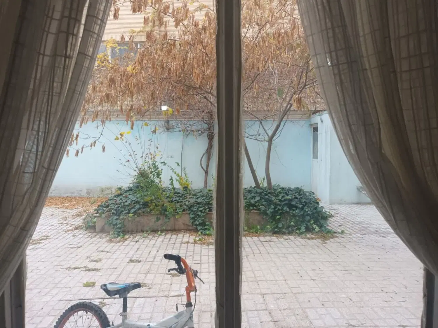 ۱۳۰ متری هنرستان ۱۵ ، صارمی ۳۶