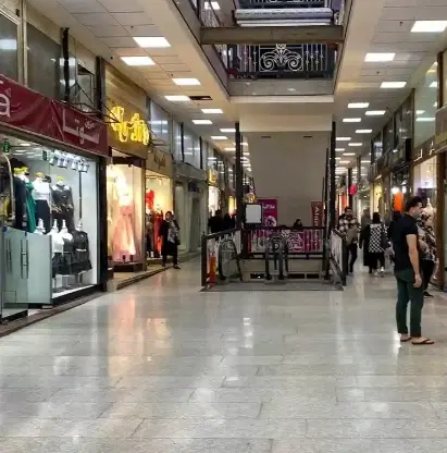 ۱۸ متری پاساژ  رضا