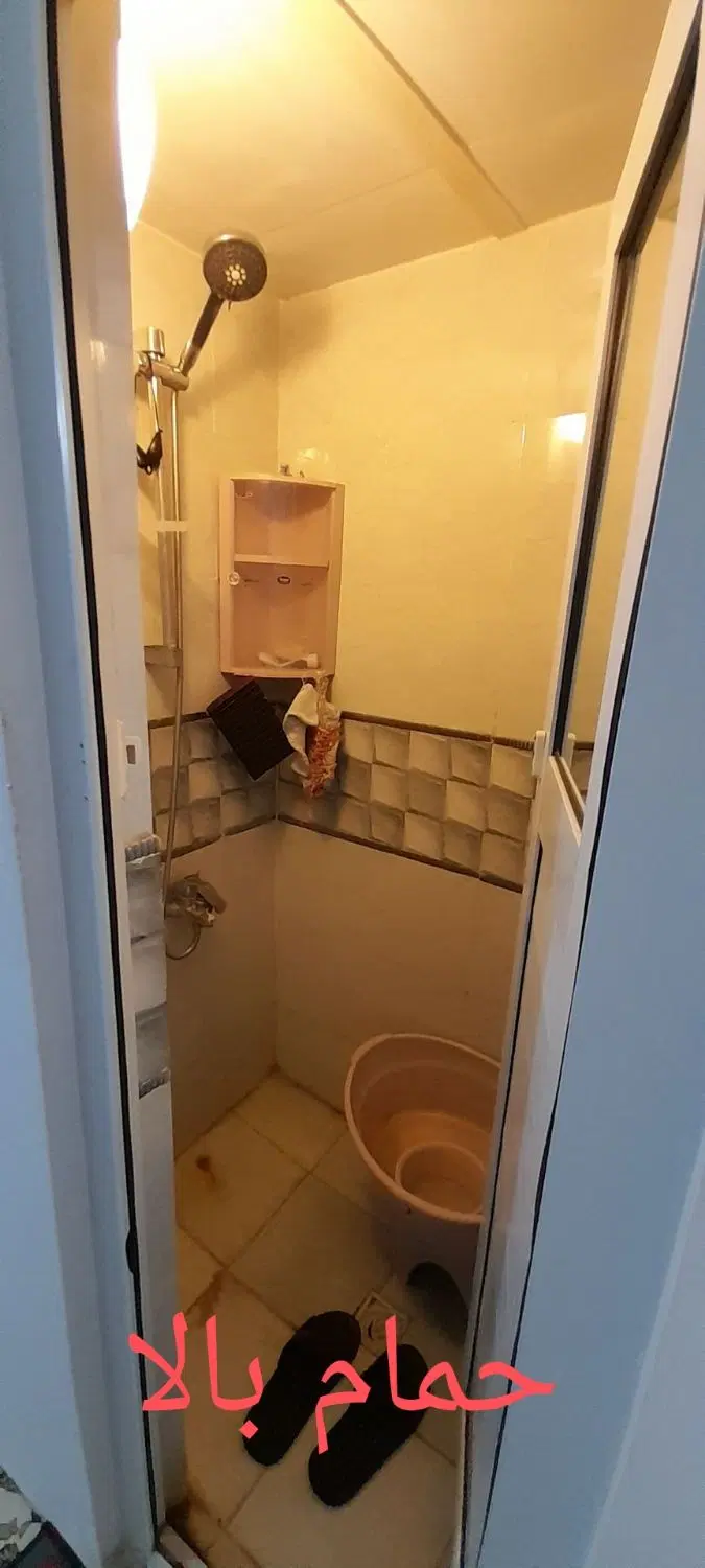 دو طبقه راه جدا