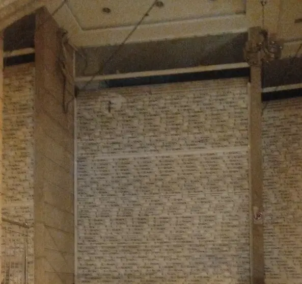 ۳۰ متر مغازه در کوچه طلائیه