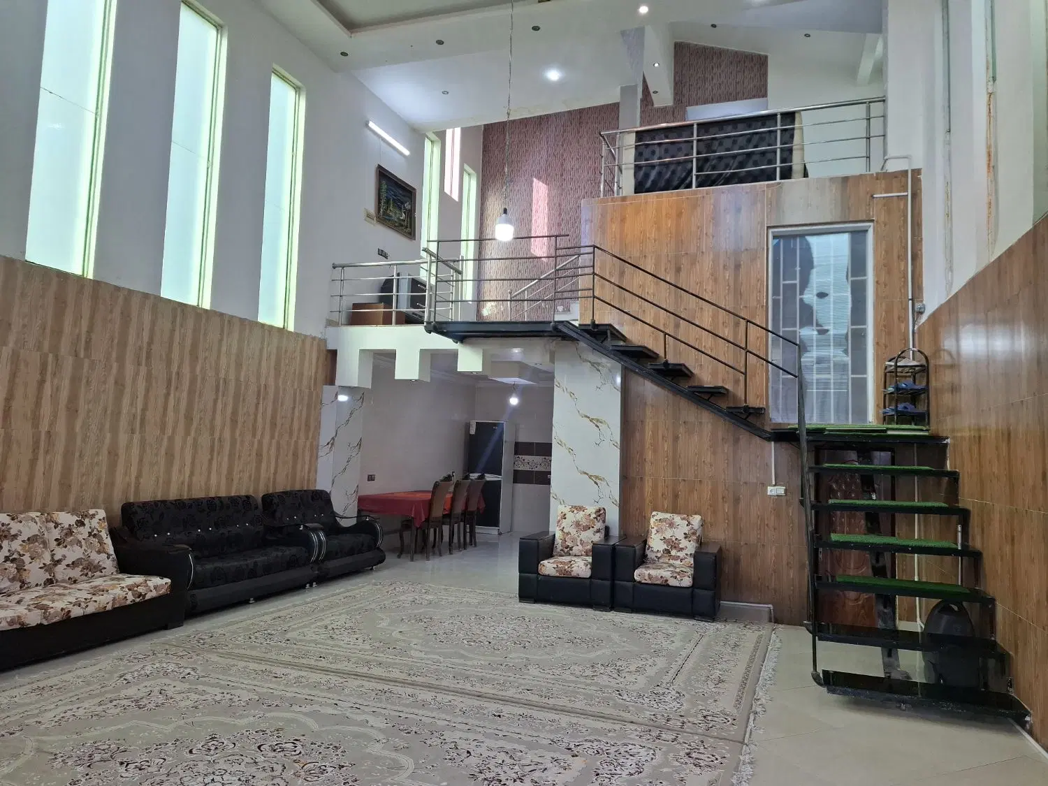 اجاره باغ ویلا بااستخر اب گرم