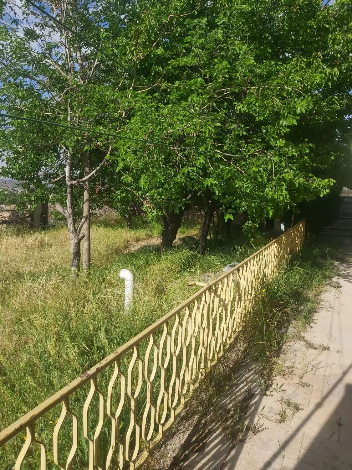 ۱۲۰ متر ویلایی پردیس ، کرشت مناسب انبار و سکونت