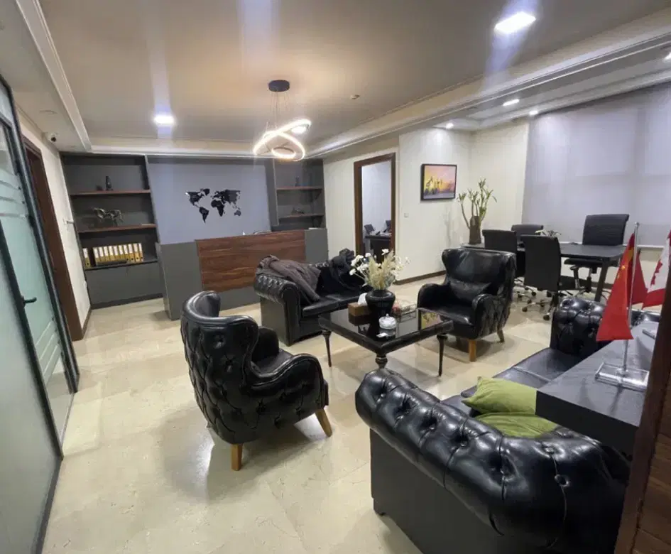 ویلایی ۴۵۰ متری دفتر اداری فنی مهندسی کلینیک زرگری