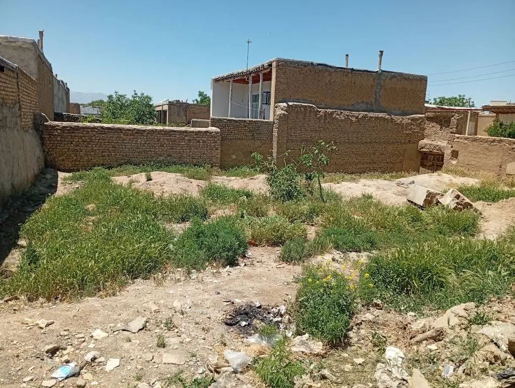 زمین مسکونی ۴۰۰متری