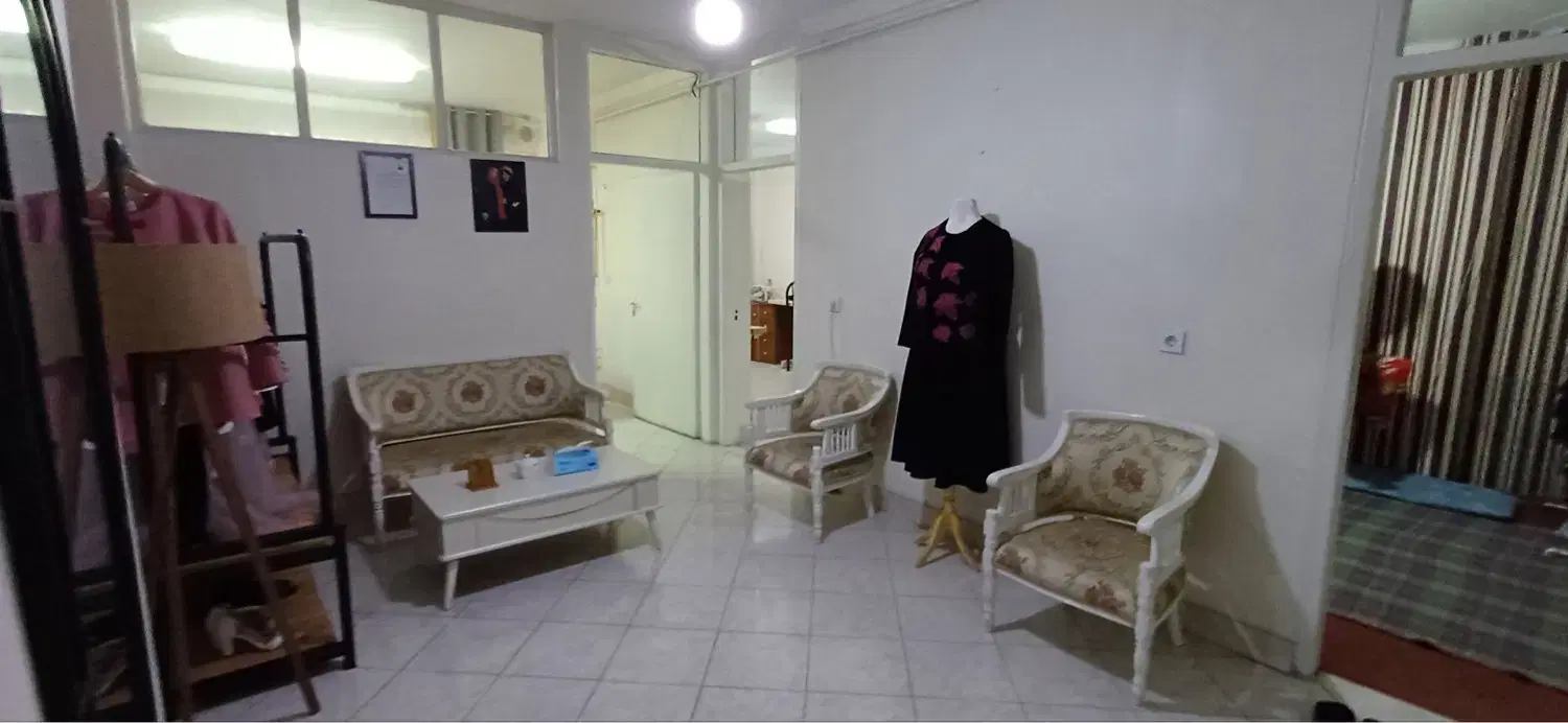 ۹۰ متر_۳اتاق_سند خدماتی_تابلو خور_آبرسان
