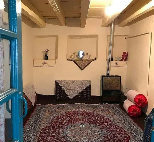 خانه‌کوچک و ارزانم گرک