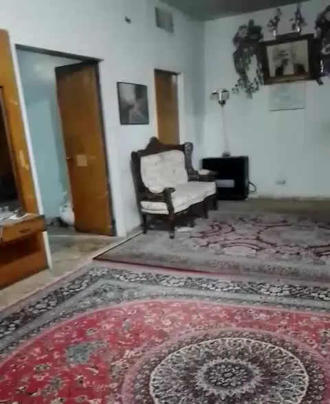 ملک دارای موقعیت تجاریمسکونی مباشد