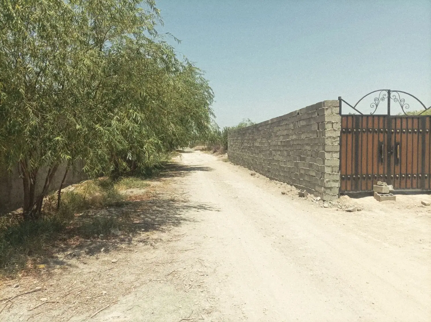 ۴۰۰متر چهار دیواری
