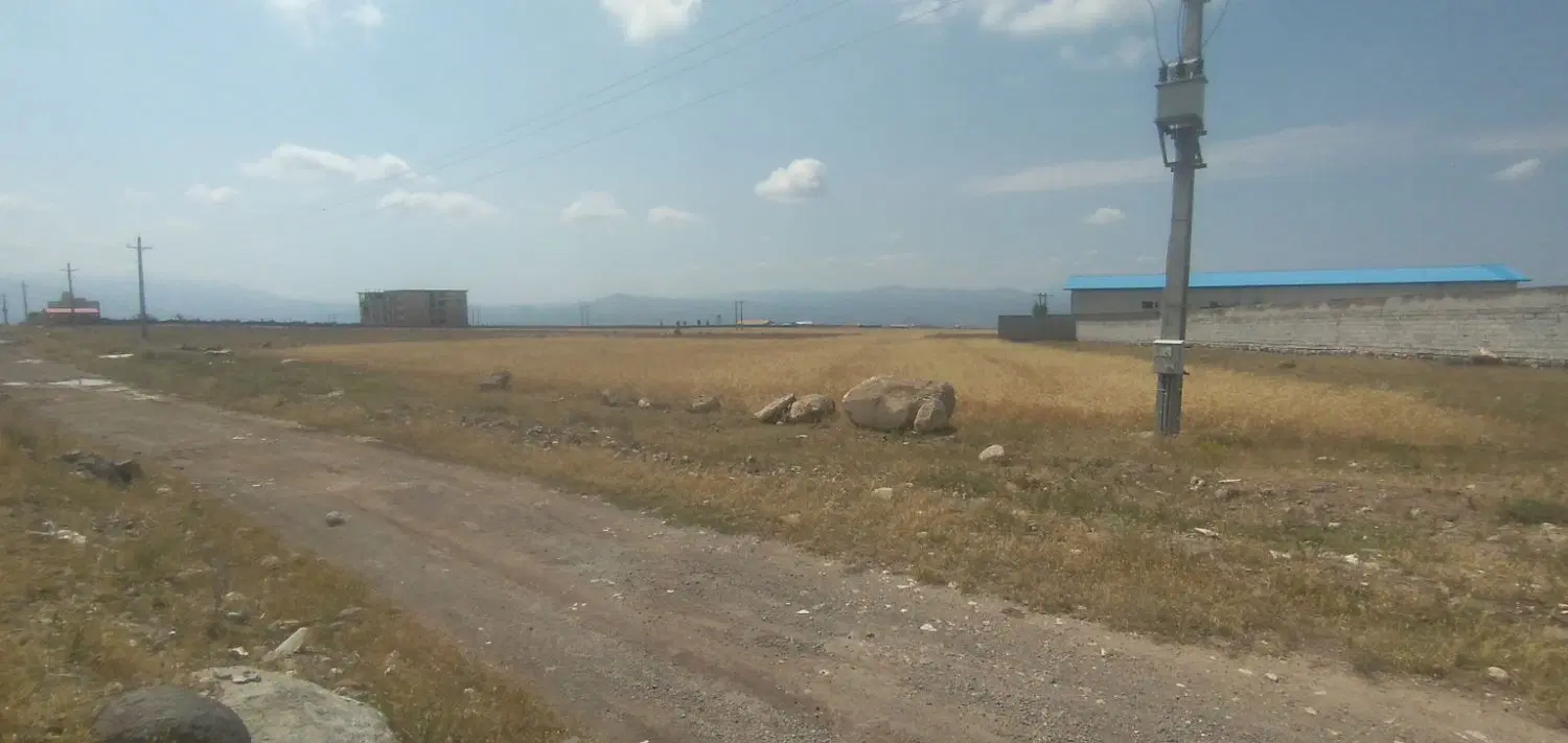 دوقطعه زمین هرقطعه۶۵۰متر