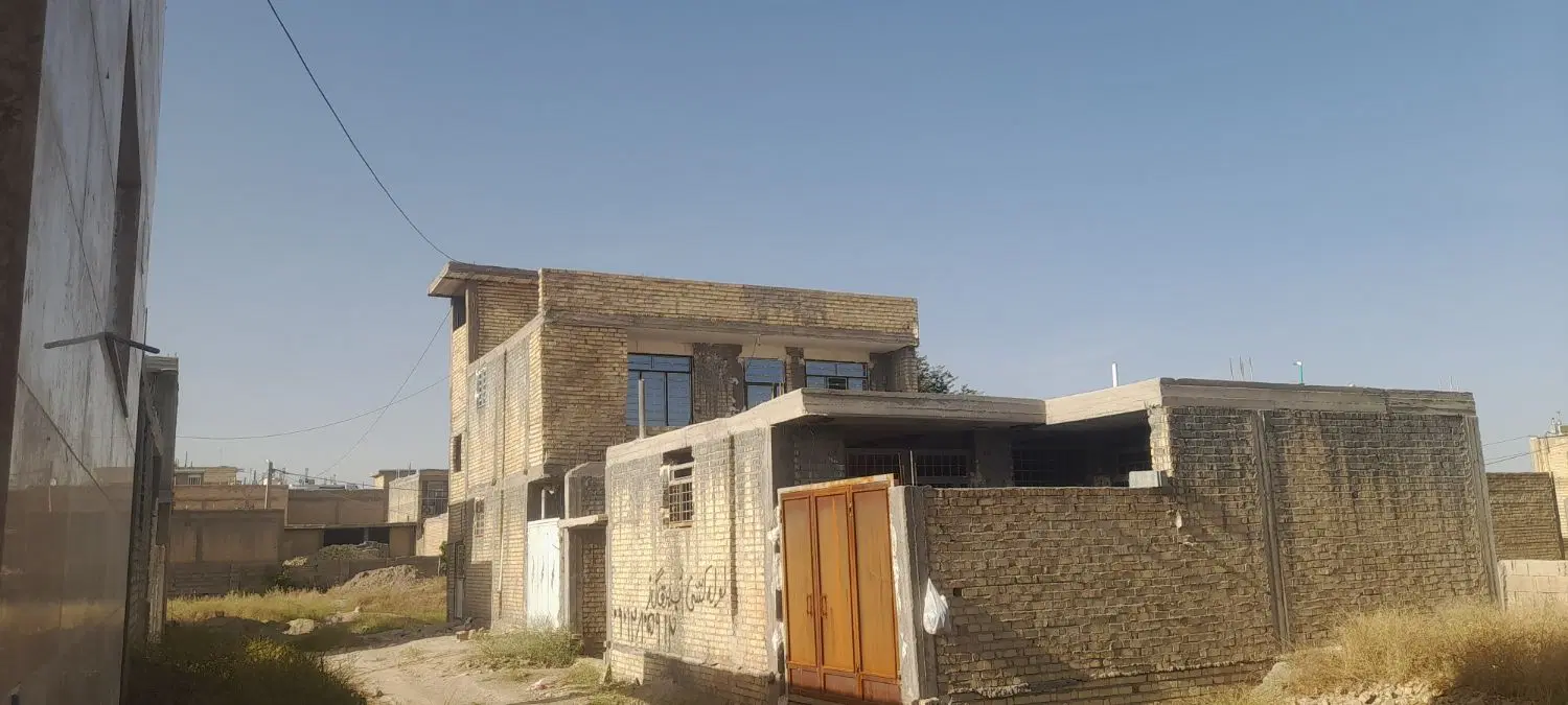طبقه بالا ۲۵۰۰