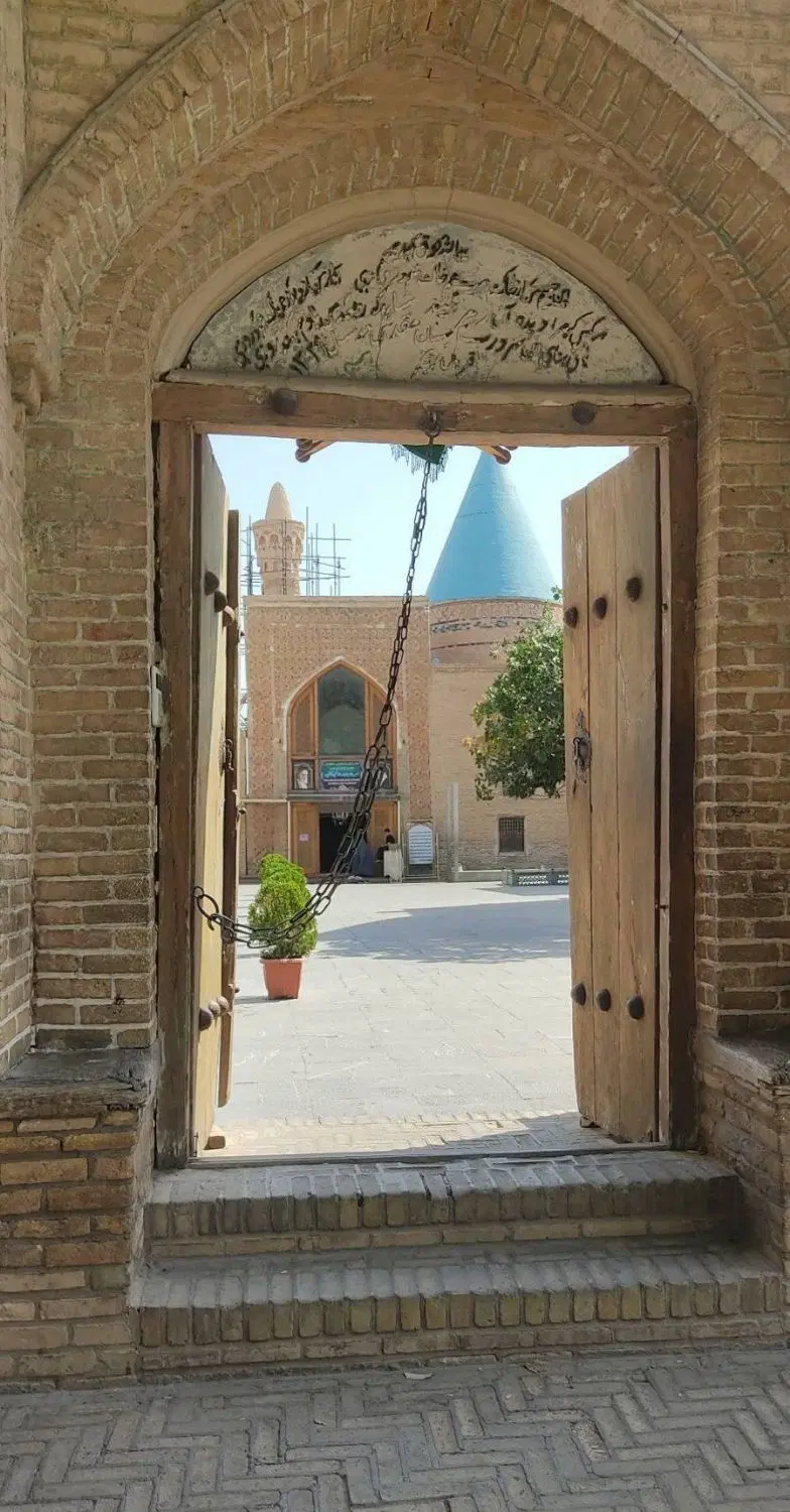 خانه ننله شهرک اوراز۶۰متر
