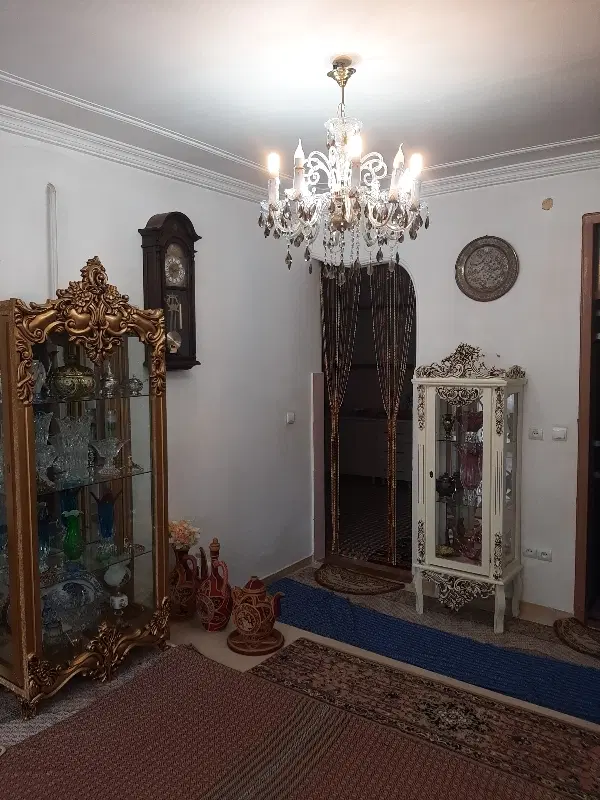 فروش حیاط در کوی آزادی
