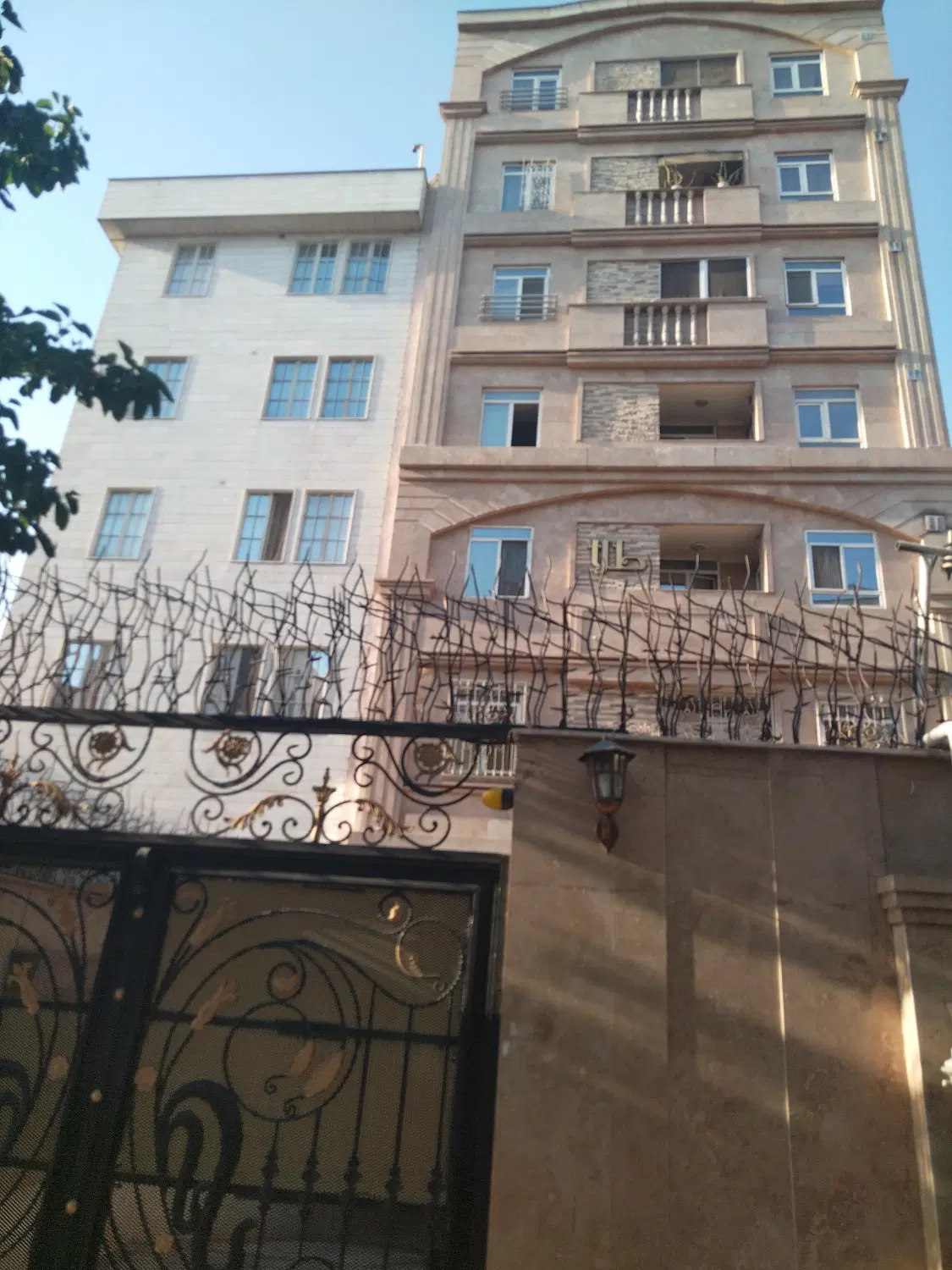 آپارتمان فول امکانات.محدوده. اطلاعات