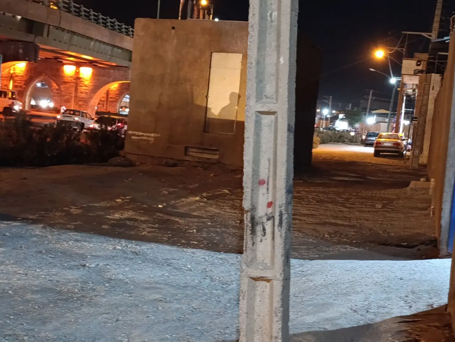 سه قصب زمین بزرگراه امام رضا 4 لب کمربندی