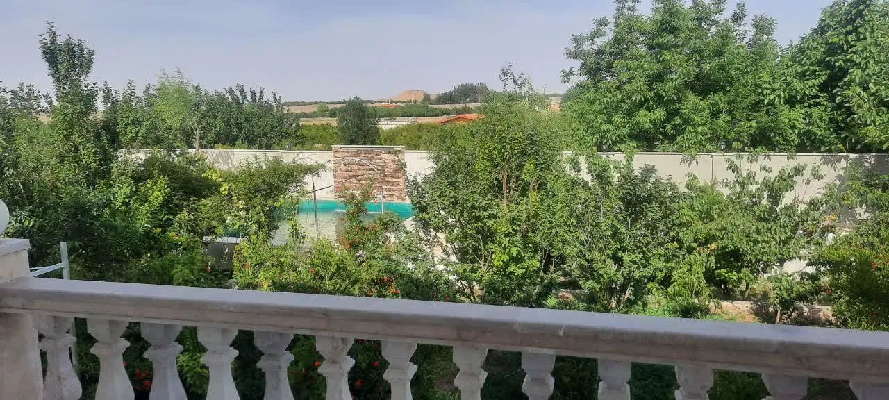 ویلا باغ استخر دار