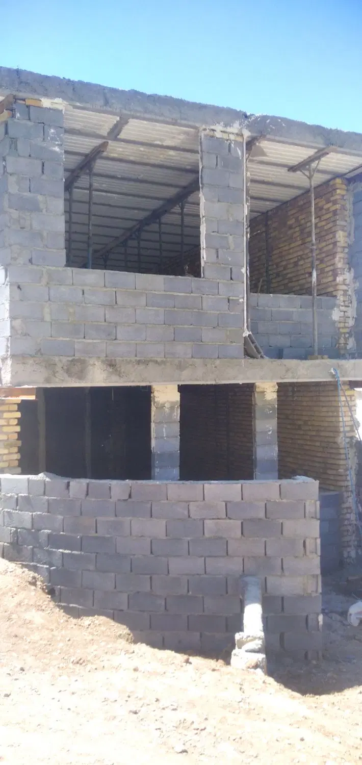 خانه نیمه کاره حسن اباد