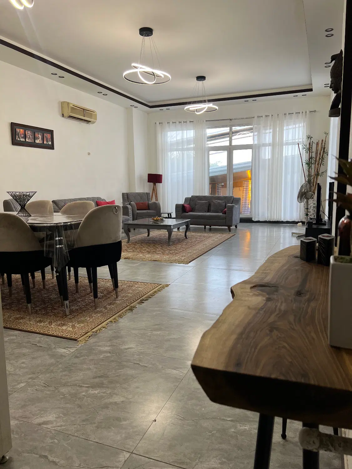 ویلا استخر دار ۲ خواب مستر(مالک هستم)