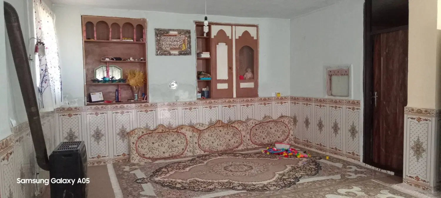 خانه ویلایی باغ ابریشم ۹۰ متری پارکینگ دار