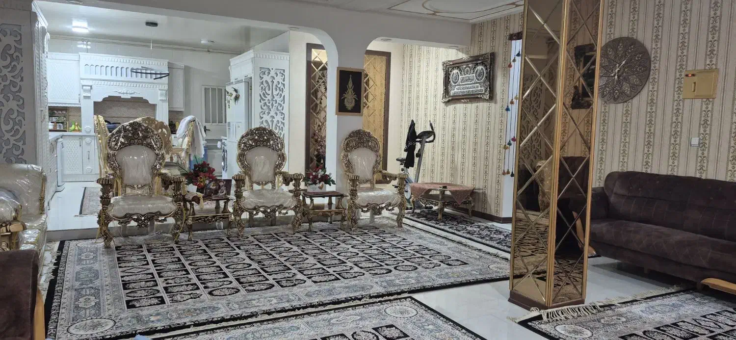 فروش حیاط مجزا 170 متری