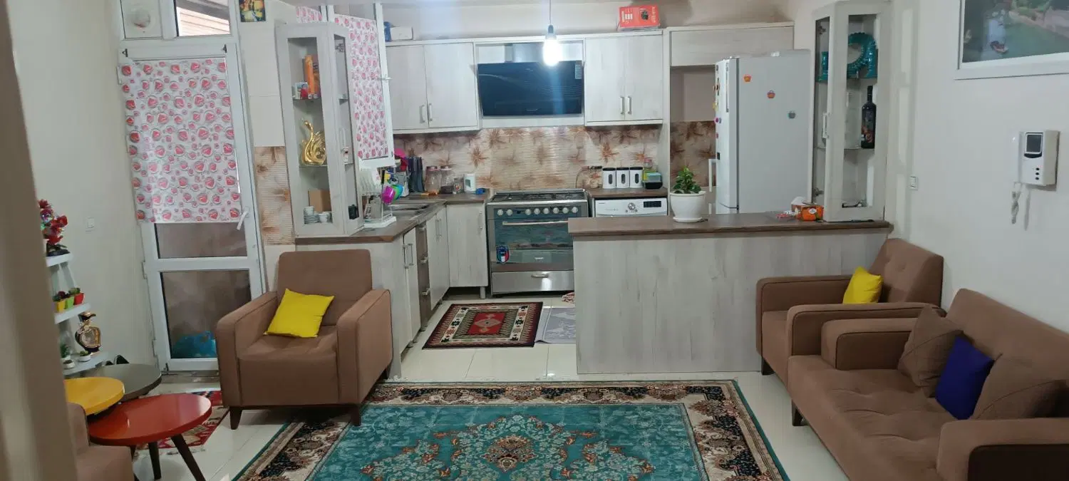 واحد اجاره ای ۵۰ متری خوش نقش در نفیس شمالی