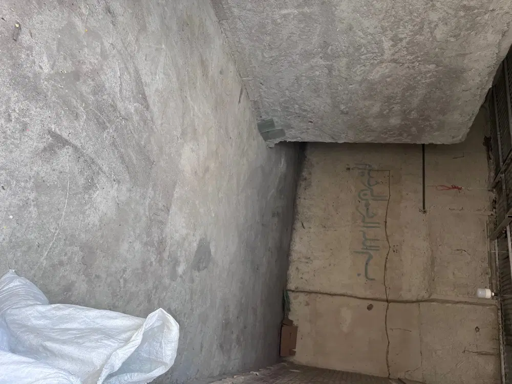 اجاره مغازه  ۴۰ متری پنج راه ۲۴ اذر