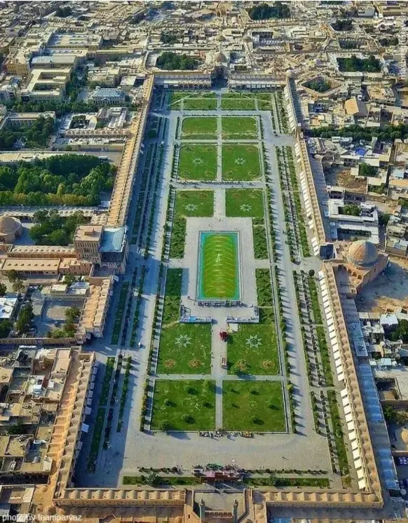 فروش ملک چند قدمی میدان امام مناسب کافه رستوران