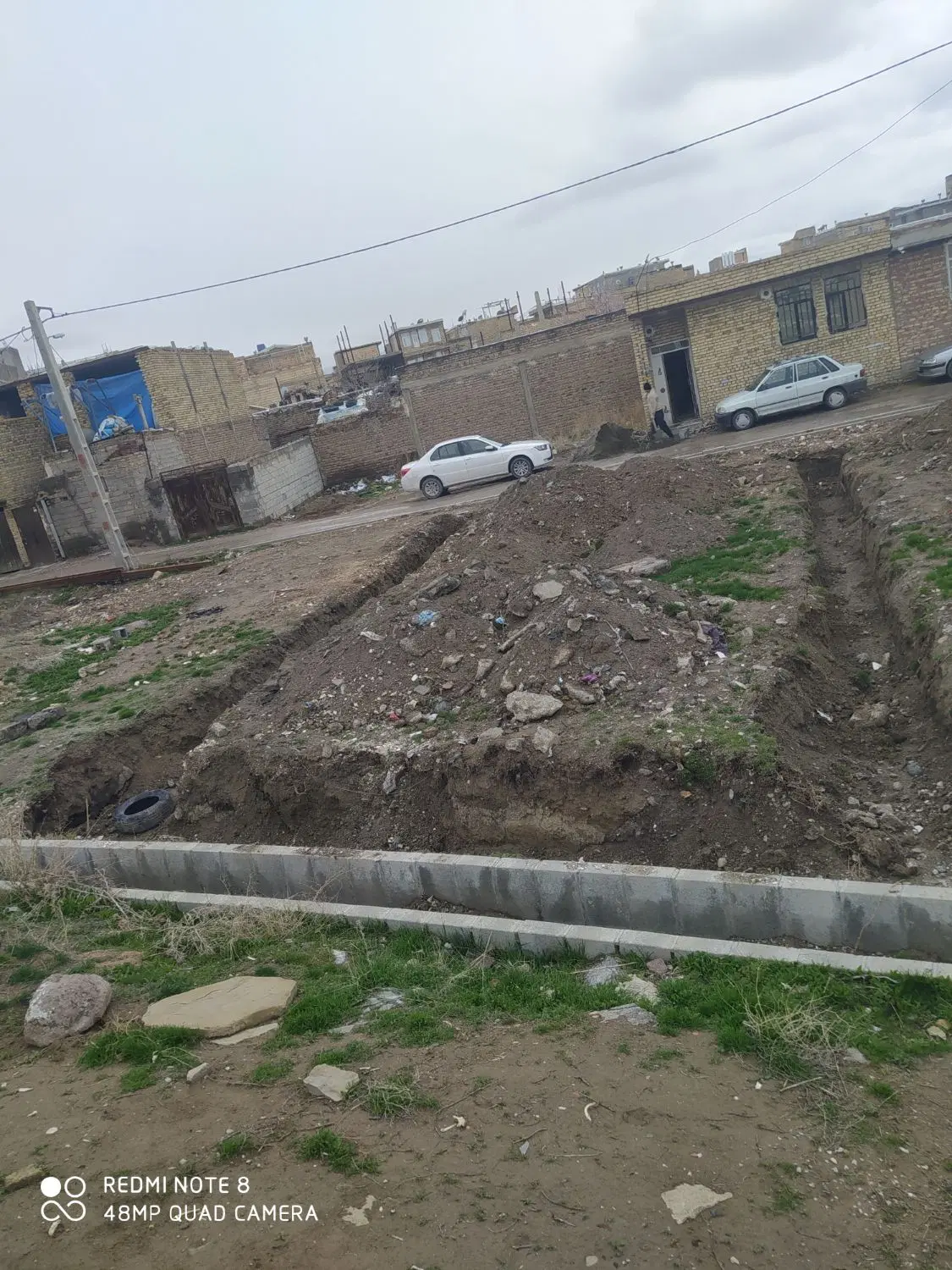 زمین مسکونی ۱۳۶متری در ریحان اباد(رافا)