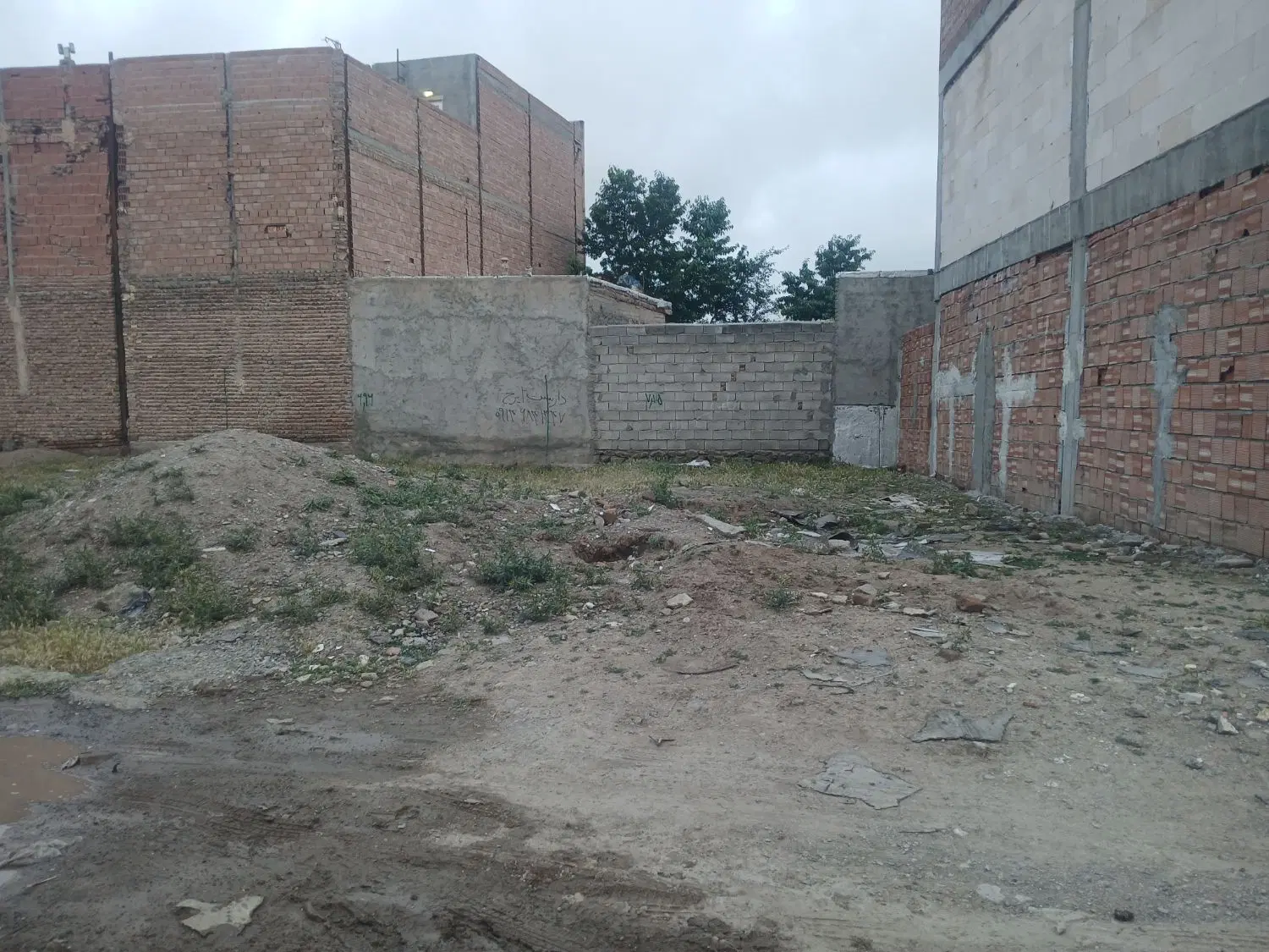 زمین میراشرف با عرض ۷