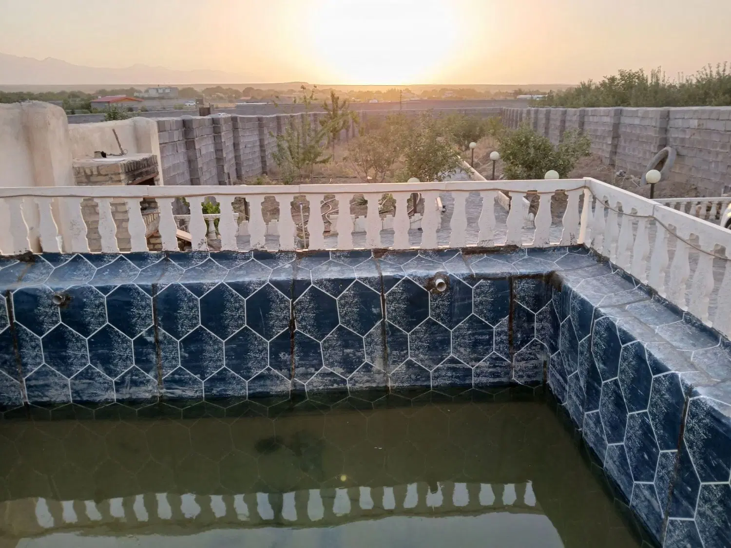 باغ میوه در یکانه (یگانه) ارم 2