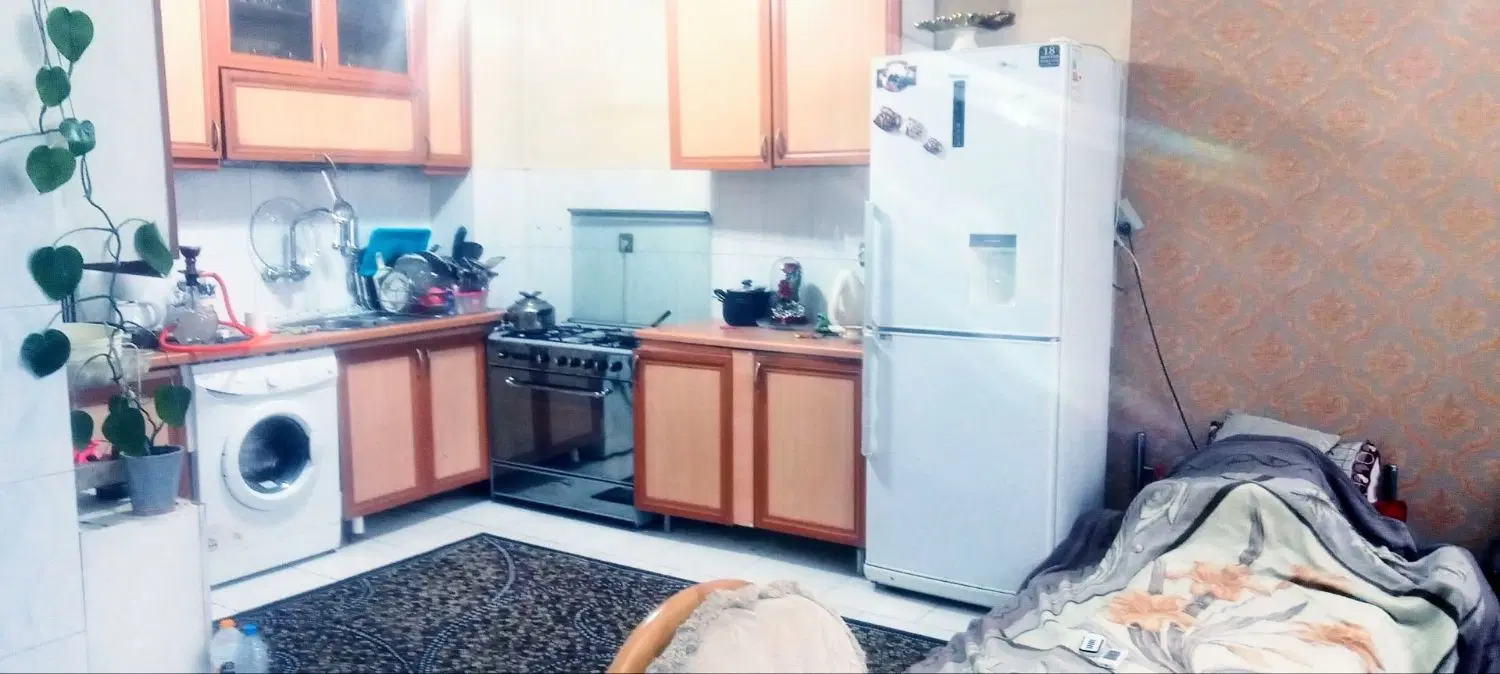 آپارتمان 80 متری دو خوابه