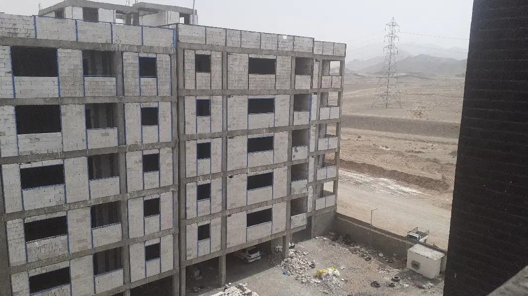 آپارتمان لطفا مهندسین تاسیساتی ها بخونند