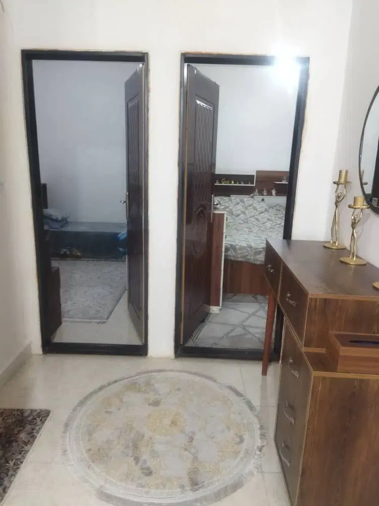 ۸۰متری نوساز تک واحدی طبقه دوم بهاران