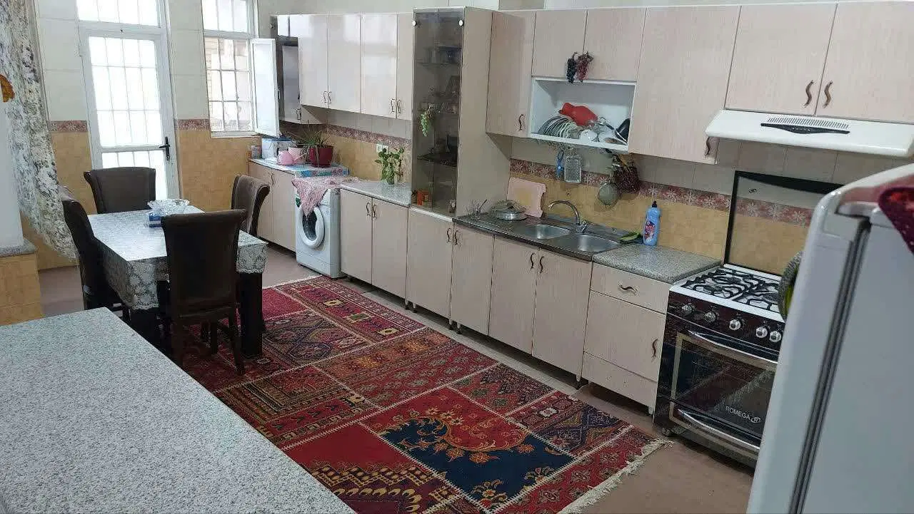 اجاره یک واحد طبقه ویلایی