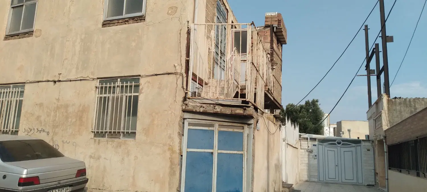 منزل مسکونی دوطبقه
