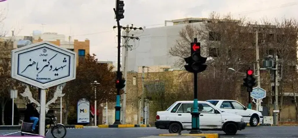 آپارتمان تکمیل خیابان باهنر