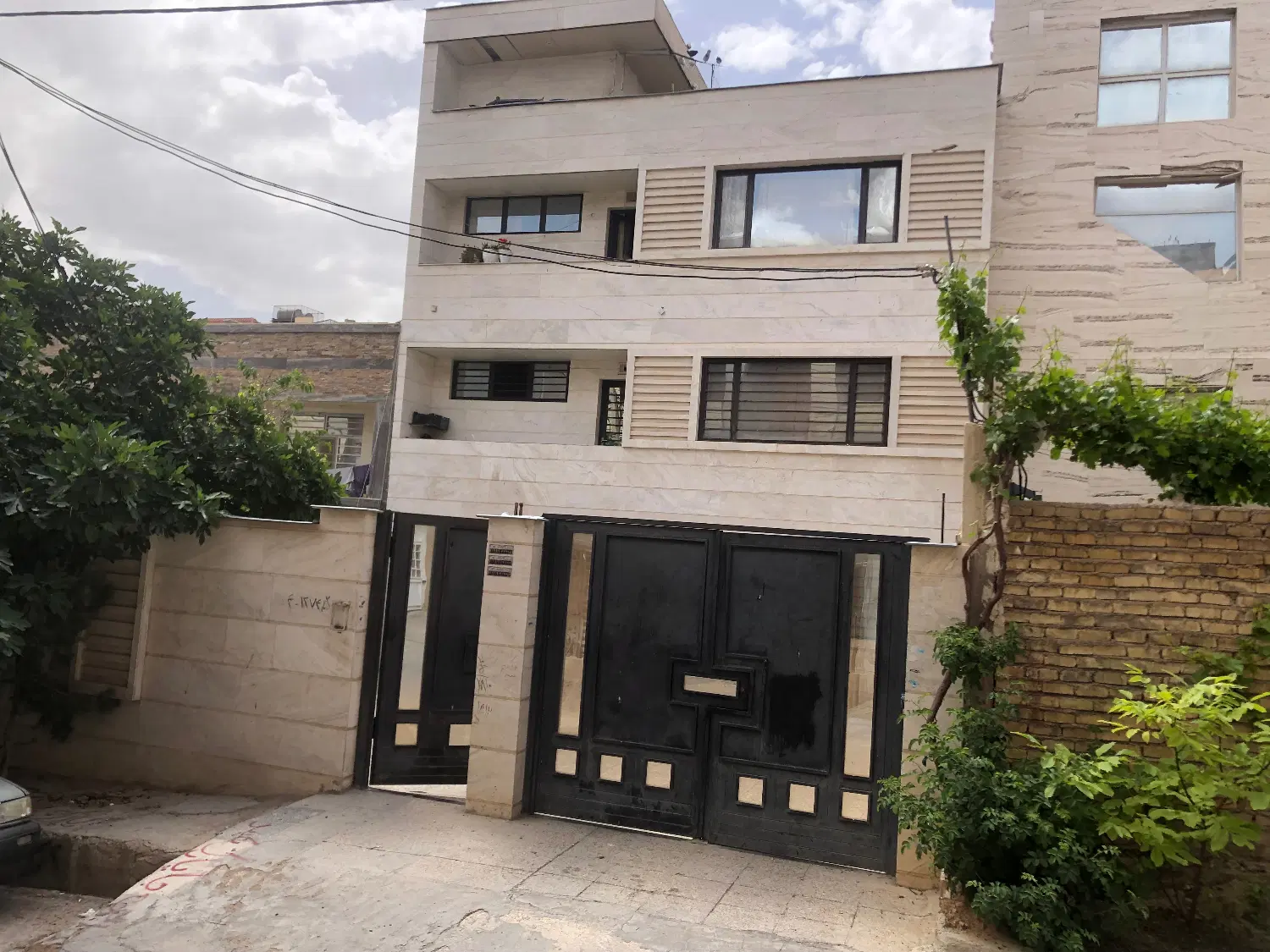 اپارتمان دو خواب 4 واحدی سجادیه دوم فرهنگ شهر