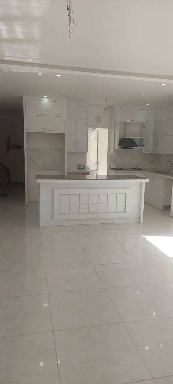 آپارتمان ۱۰۳ متری
