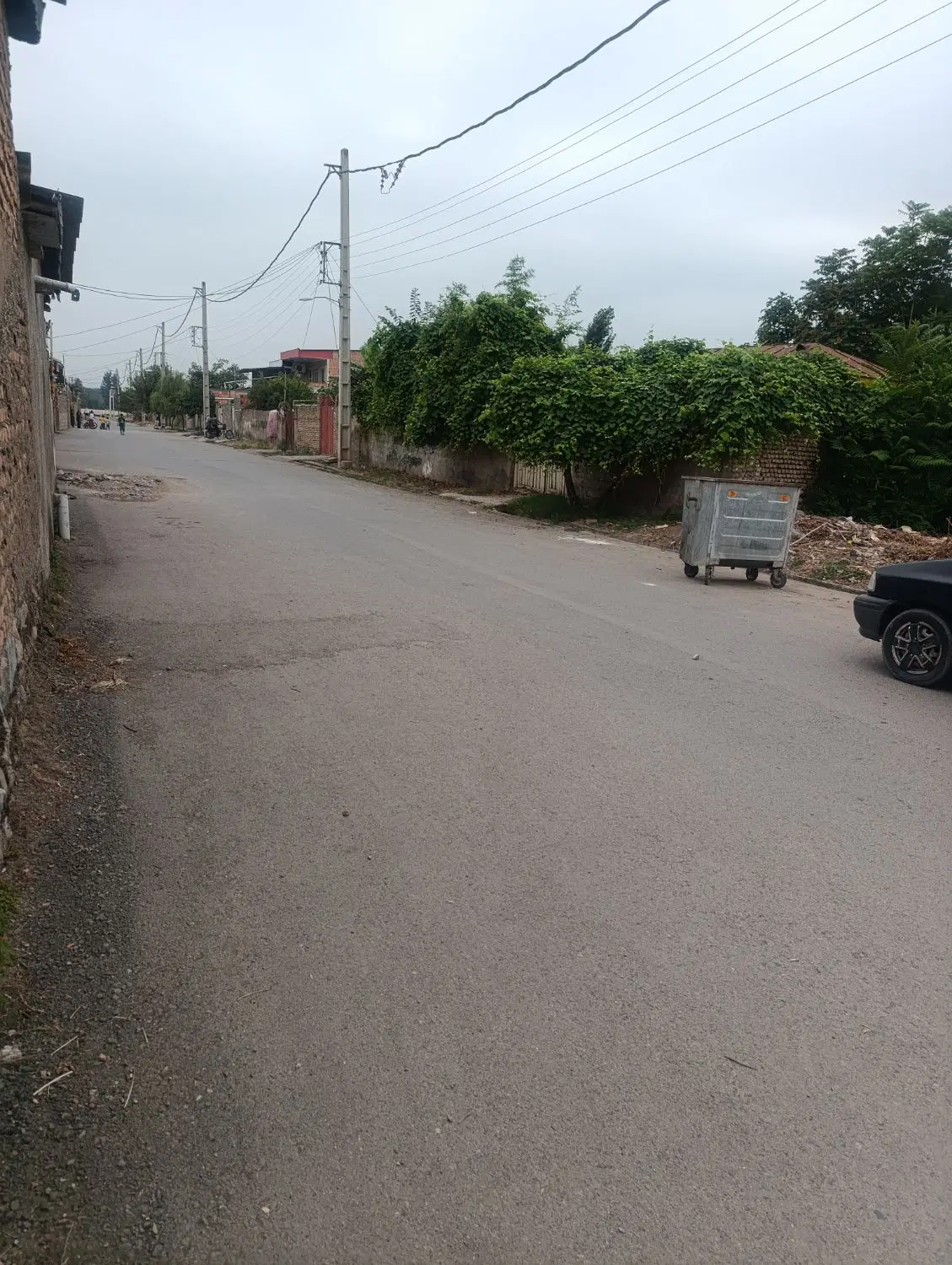 ۲۰۰ متر زمین مسکونی