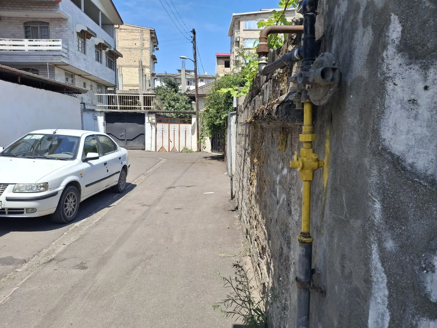 خانه ویلای پشت فرمانداری دو نبش
