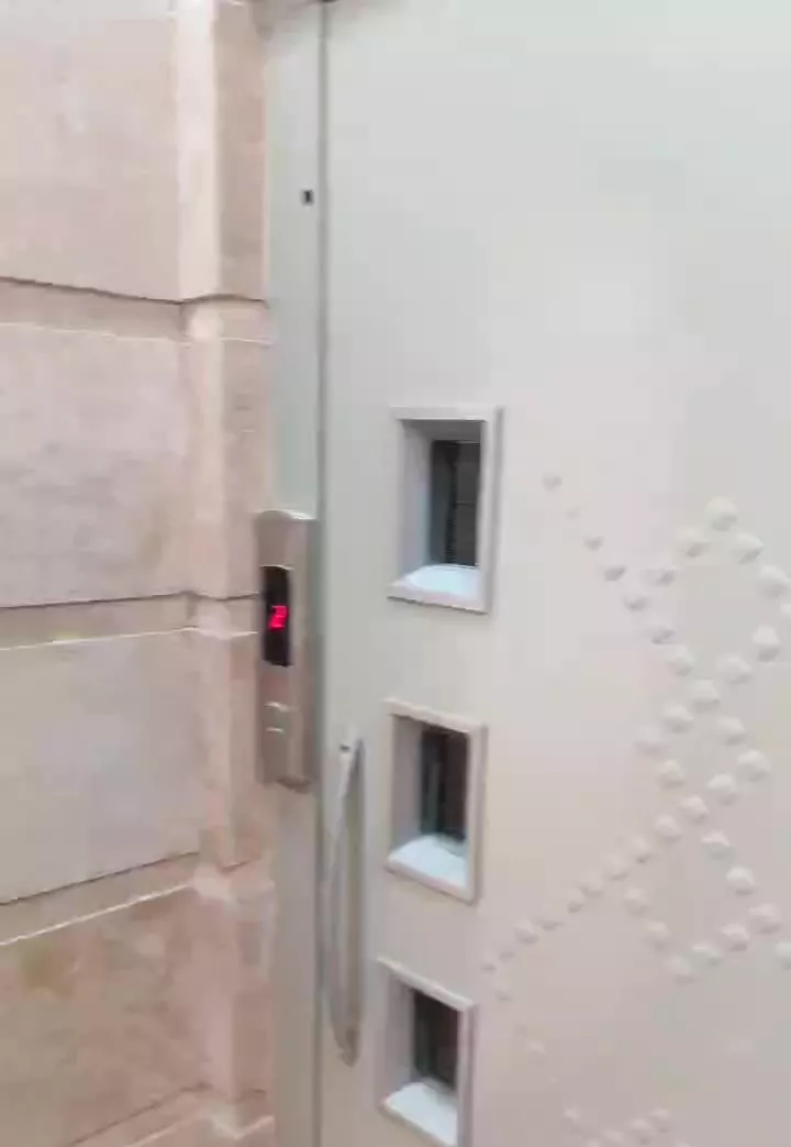 ۱۴۵ متری سه خواب نوساز مرکزشهر