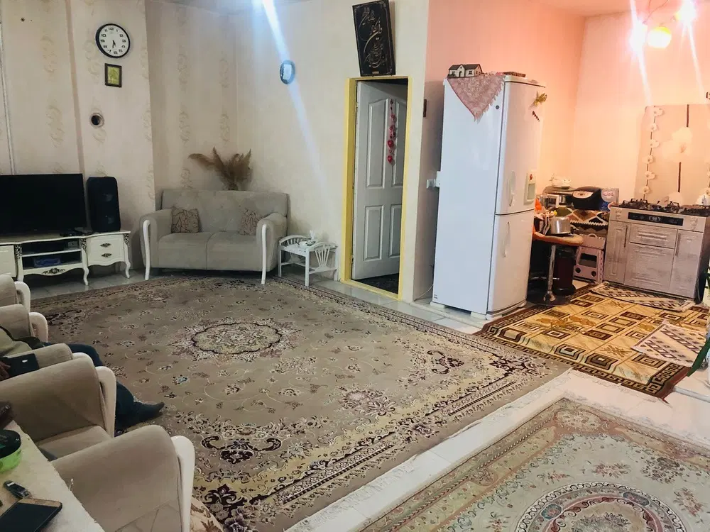 فروش اپارتمان ۷۰متری با زیر بنا ۵۰متری + هوایی