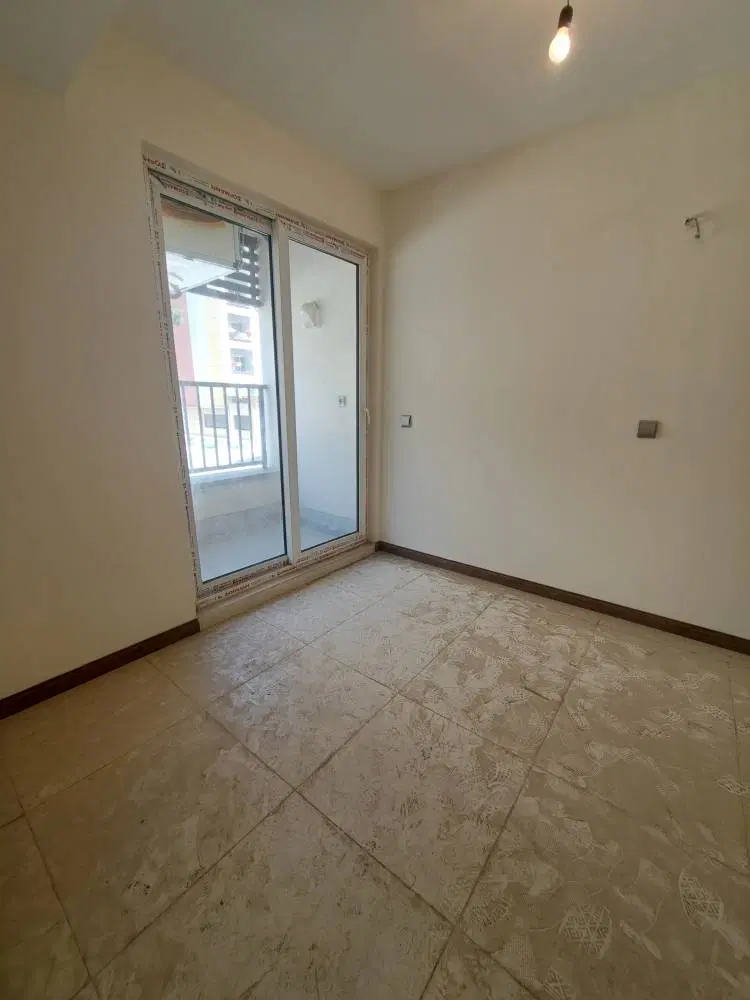 آسمان البرز ۸۵ متر