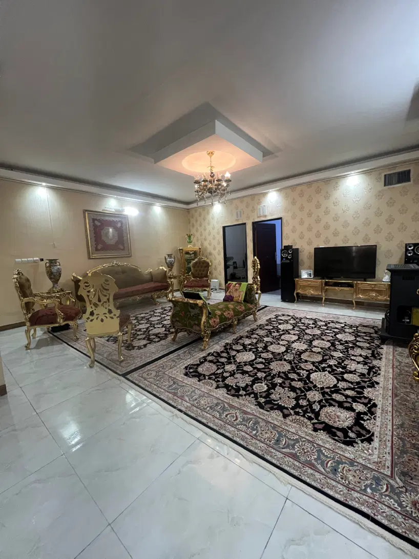 آپارتمان ۱۲۰ متری _شهرک حجت