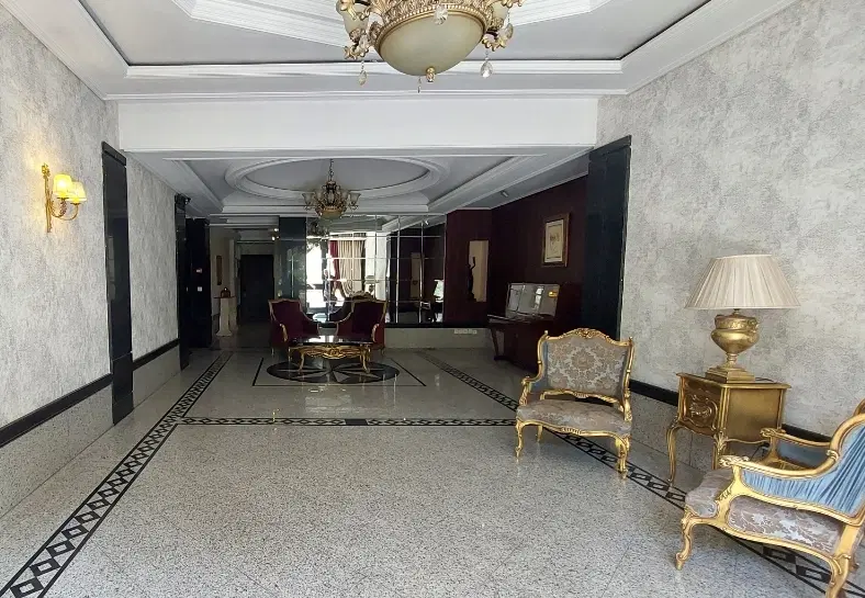 ۵۰ متر با دو پارکینگ سندی