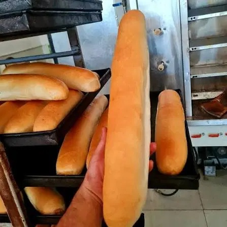 کارگاه تولید نان فانتزی