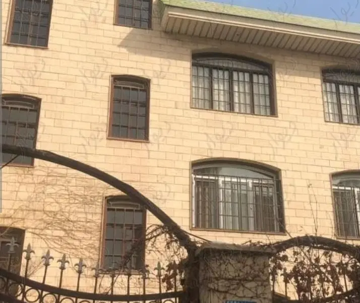 فروش کلنگی۴۶۰متر زمین ۶۰۰متر بنا فرمانیه مهدی زاده