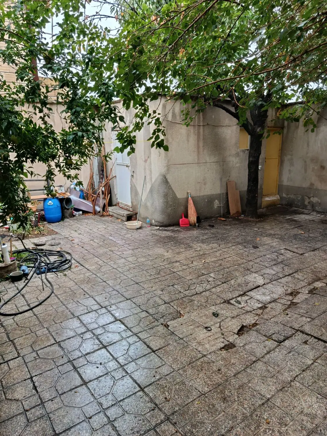 فروش منزل مسکونی ایثارفرخی