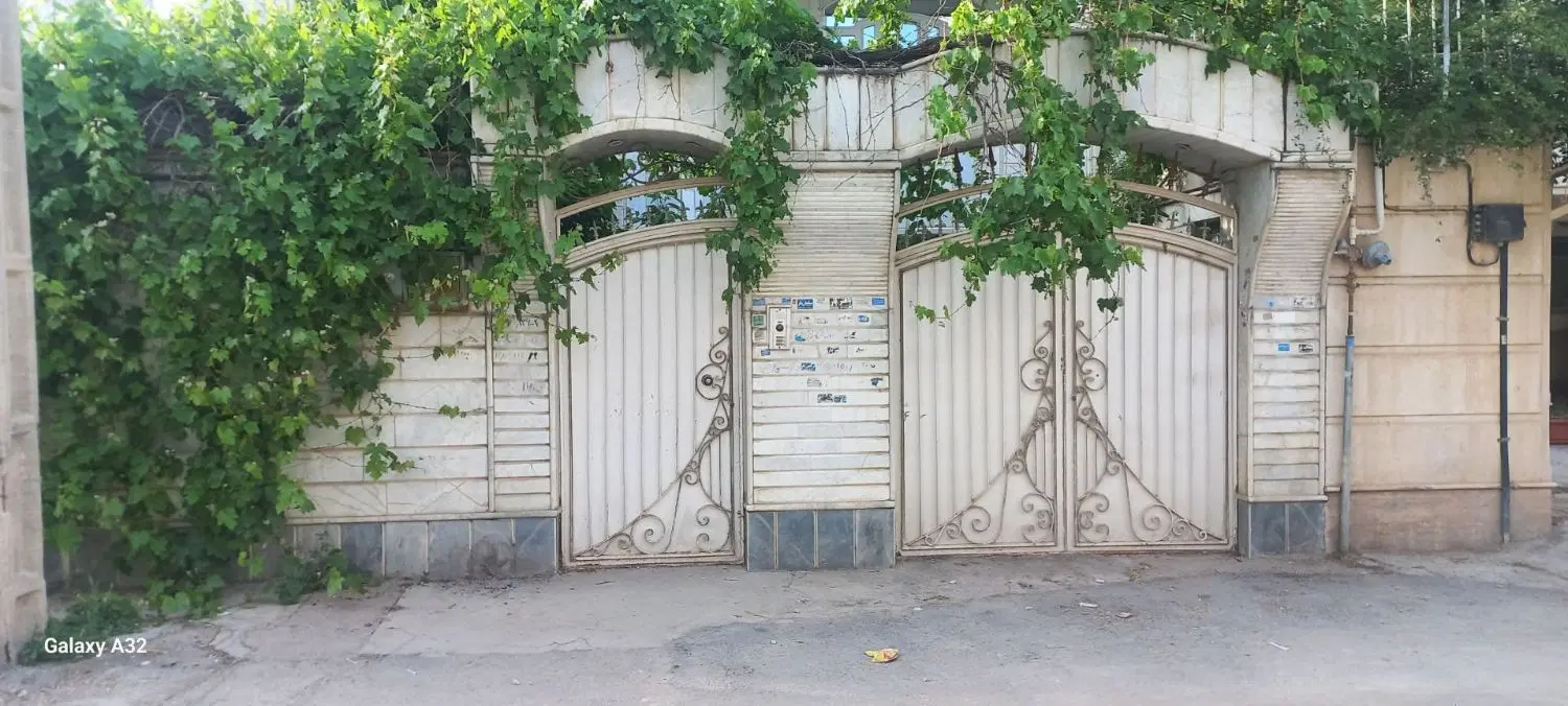 ملک ویلایی ۲طبقه بالای پیلوت