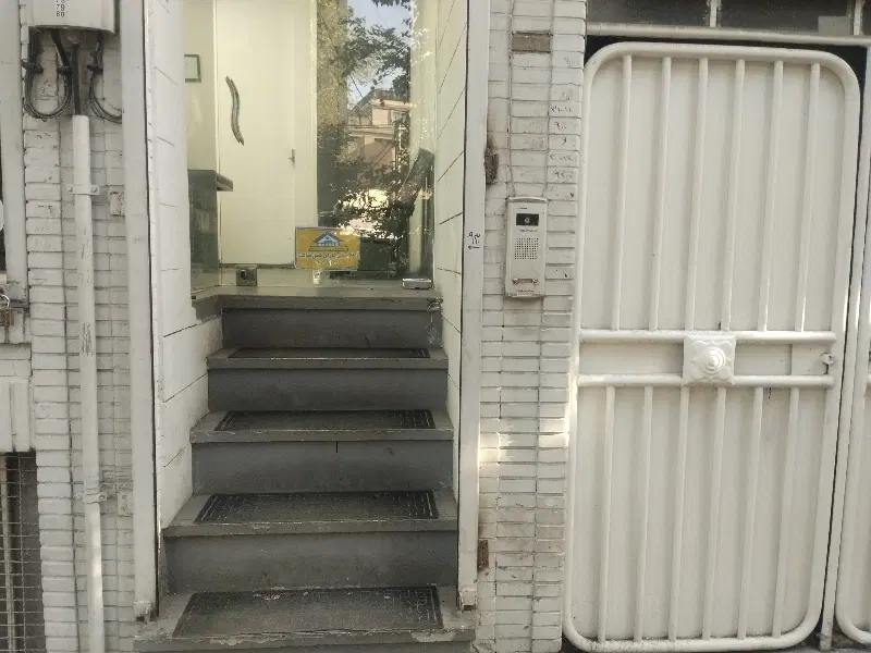 مغازه۲۰متری خیابان بازارچه