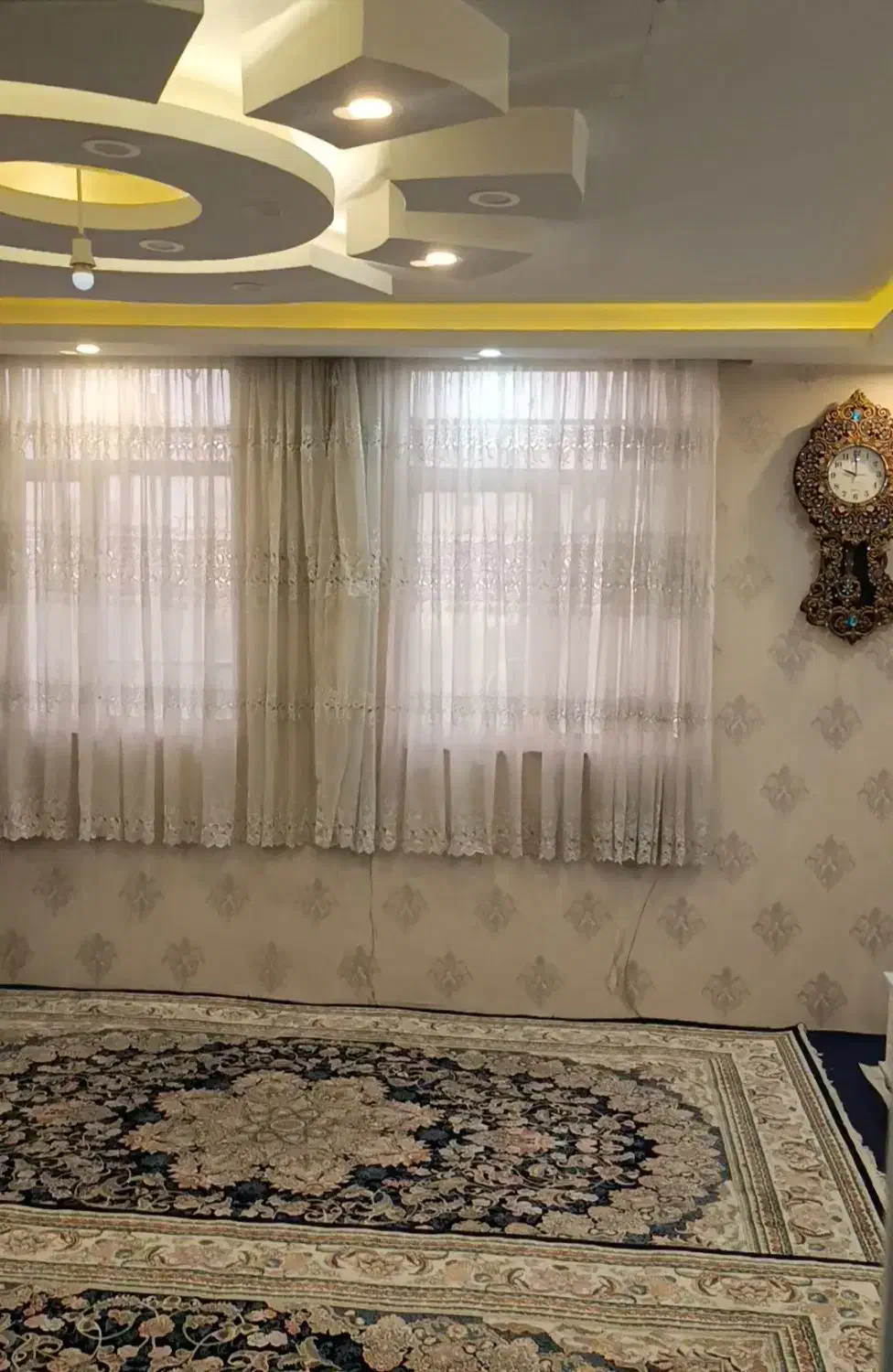 واحد فروشی